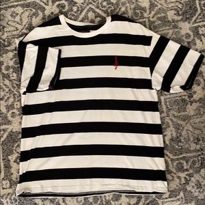 Men’s striped t-shirt